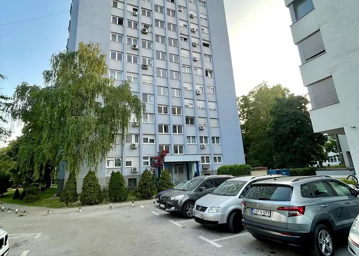 Bulevar Apartman *